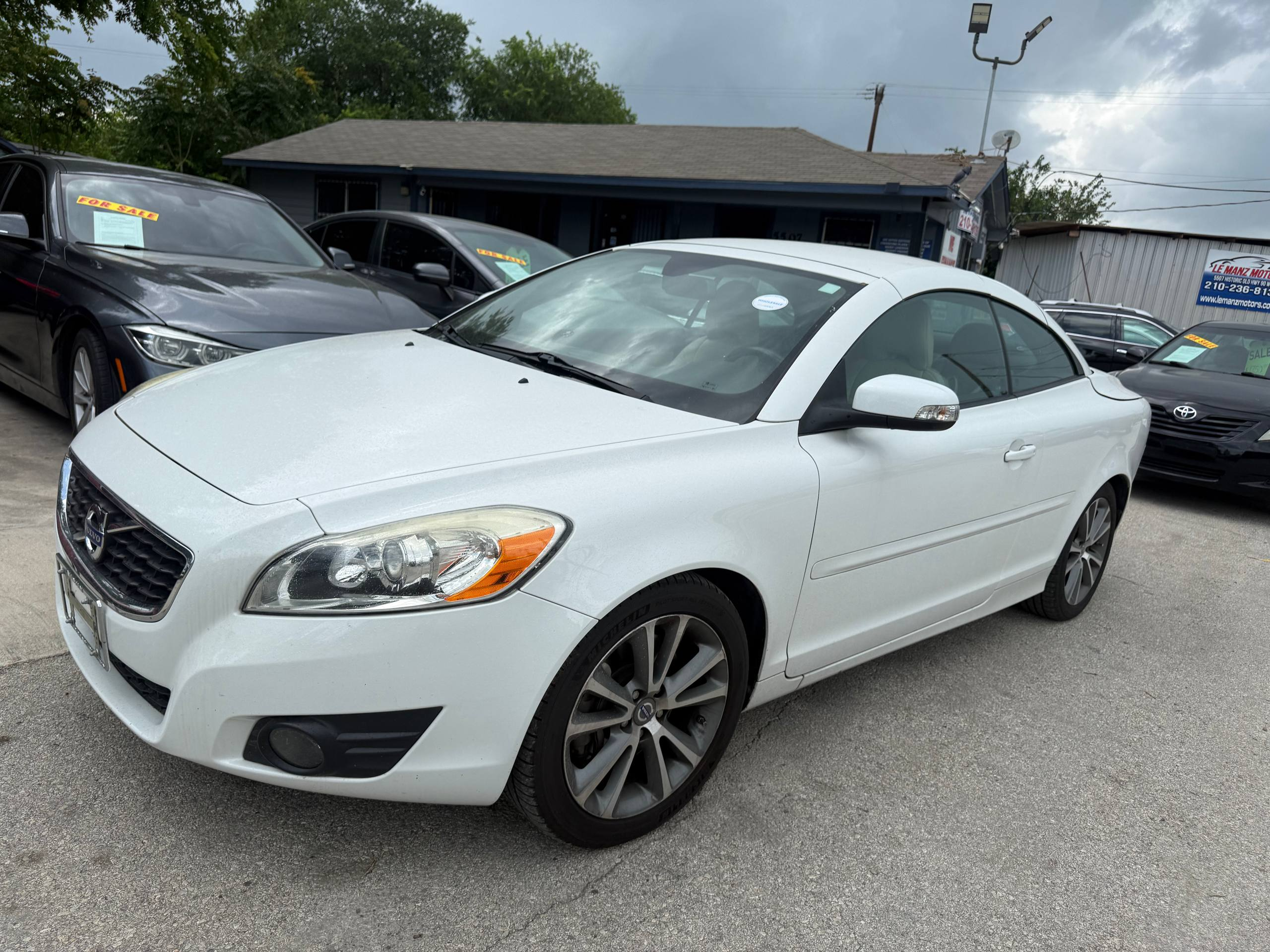 Volvo C70, White, for sale at Aleman Auto Sales